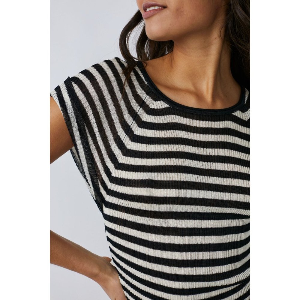 🎉LAST CHANCE🎉 FREE PEOPLE Slinky Baby Tee / Black Gardenia Combo - Picture 4 of 8